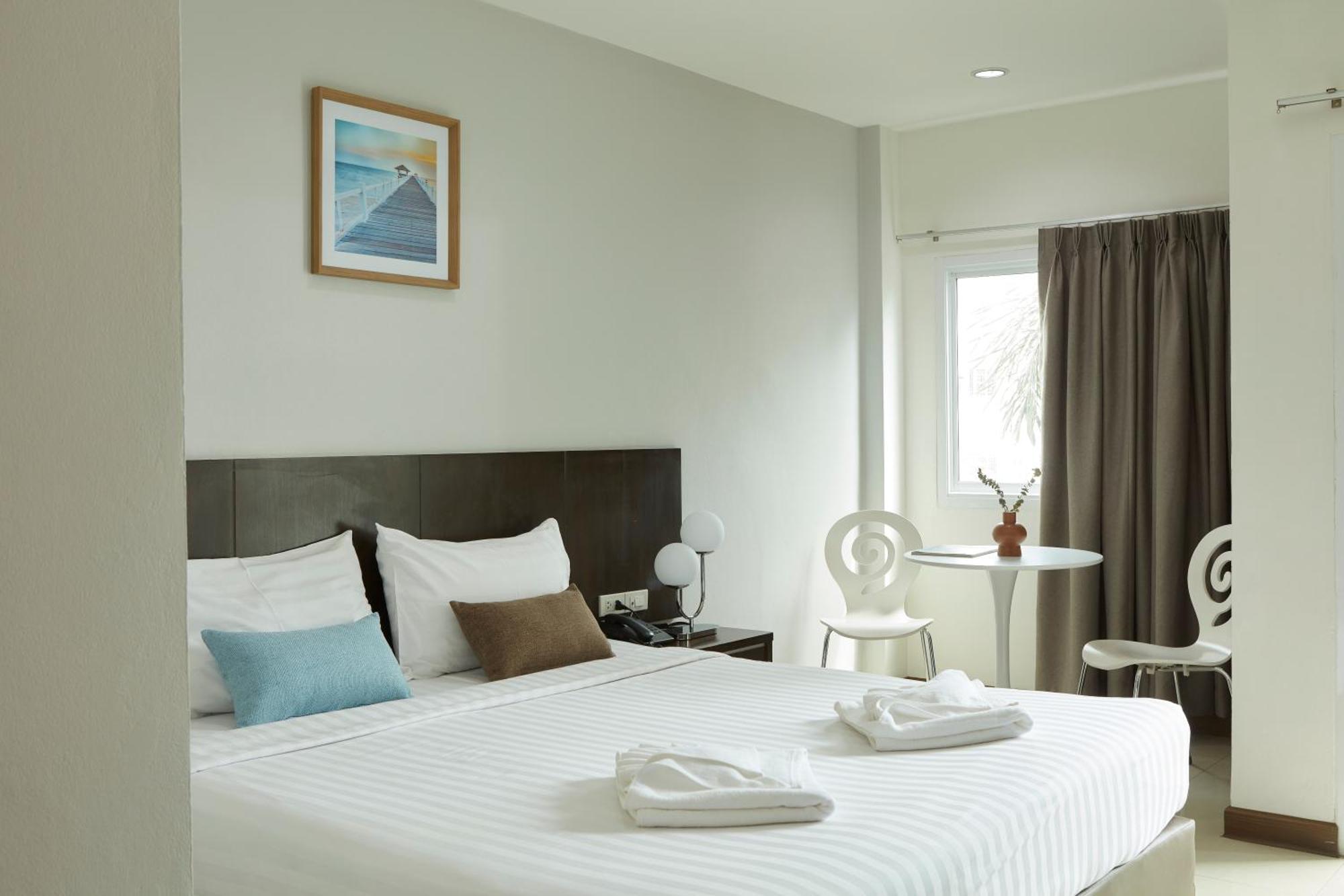 Rhienchai Place Hotel Surat Thani Exterior foto